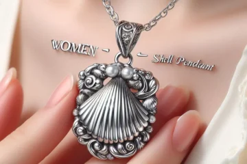 Women Shell Pendant Silver